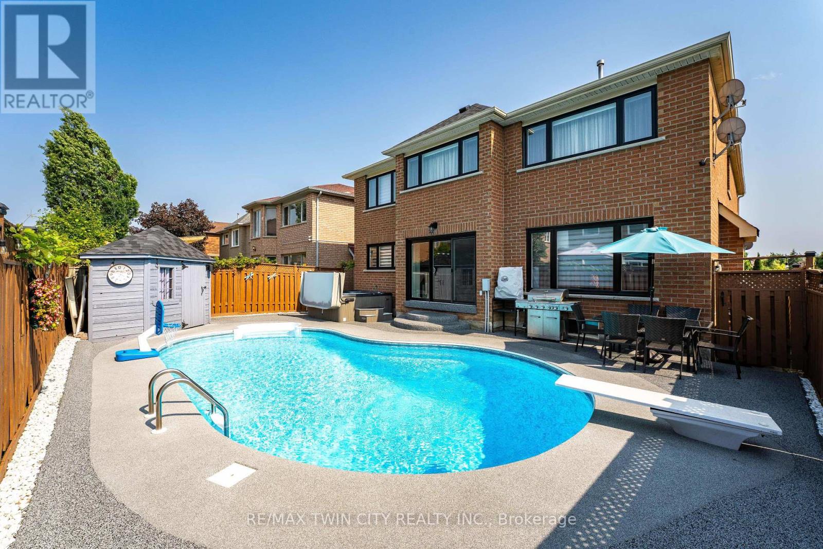 670 Peter Robertson Boulevard, Brampton, Ontario  L6R 1L8 - Photo 40 - W12431486