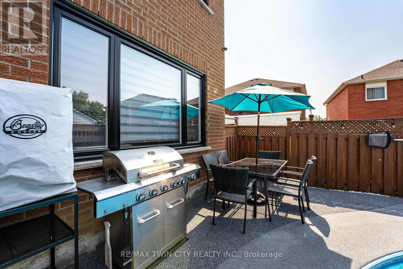 670 Peter Robertson Boulevard, Brampton, Ontario  L6R 1L8 - Photo 43 - W12431486