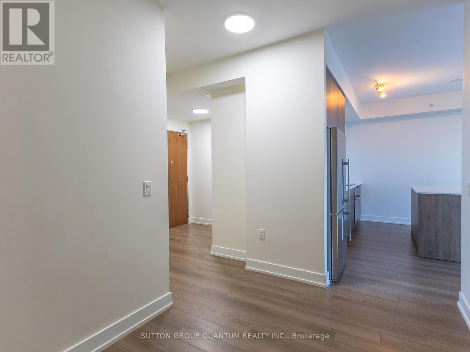 603 - 8 Ann Street, Mississauga, Ontario  L5G 3E6 - Photo 11 - W12431492