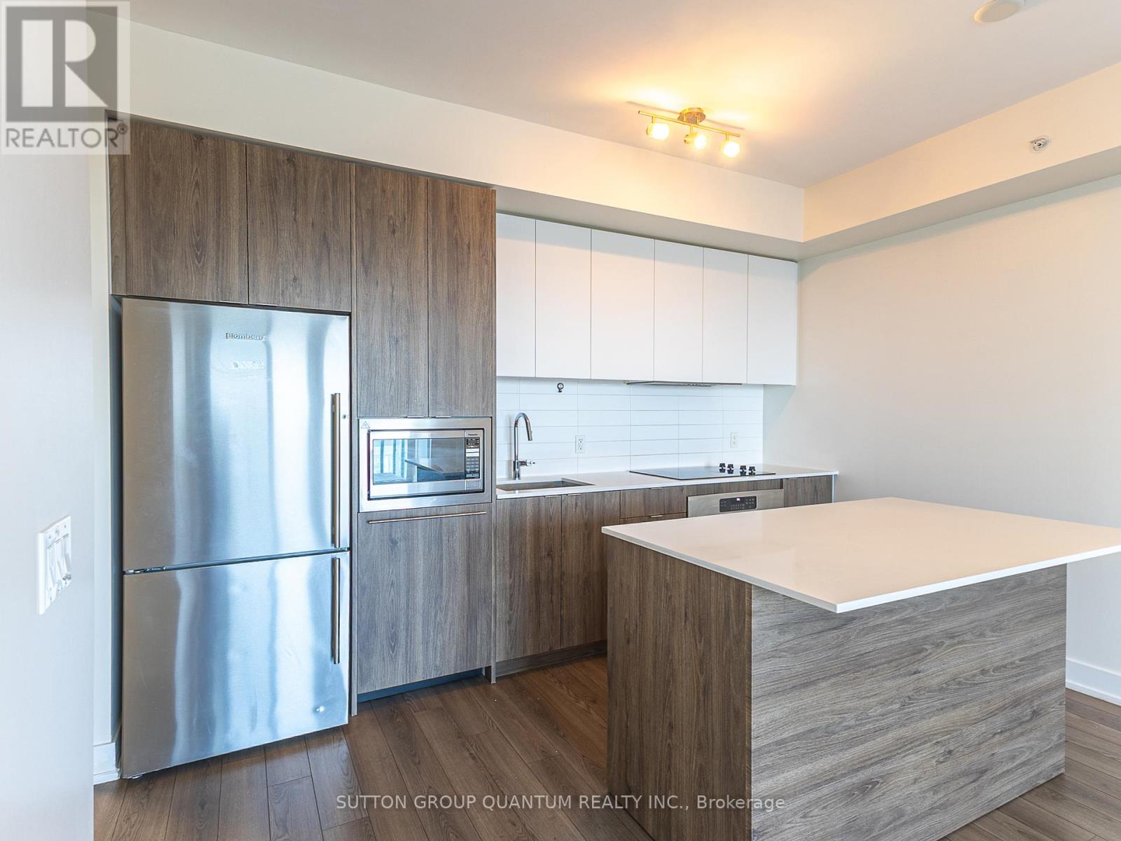603 - 8 Ann Street, Mississauga, Ontario  L5G 3E6 - Photo 13 - W12431492