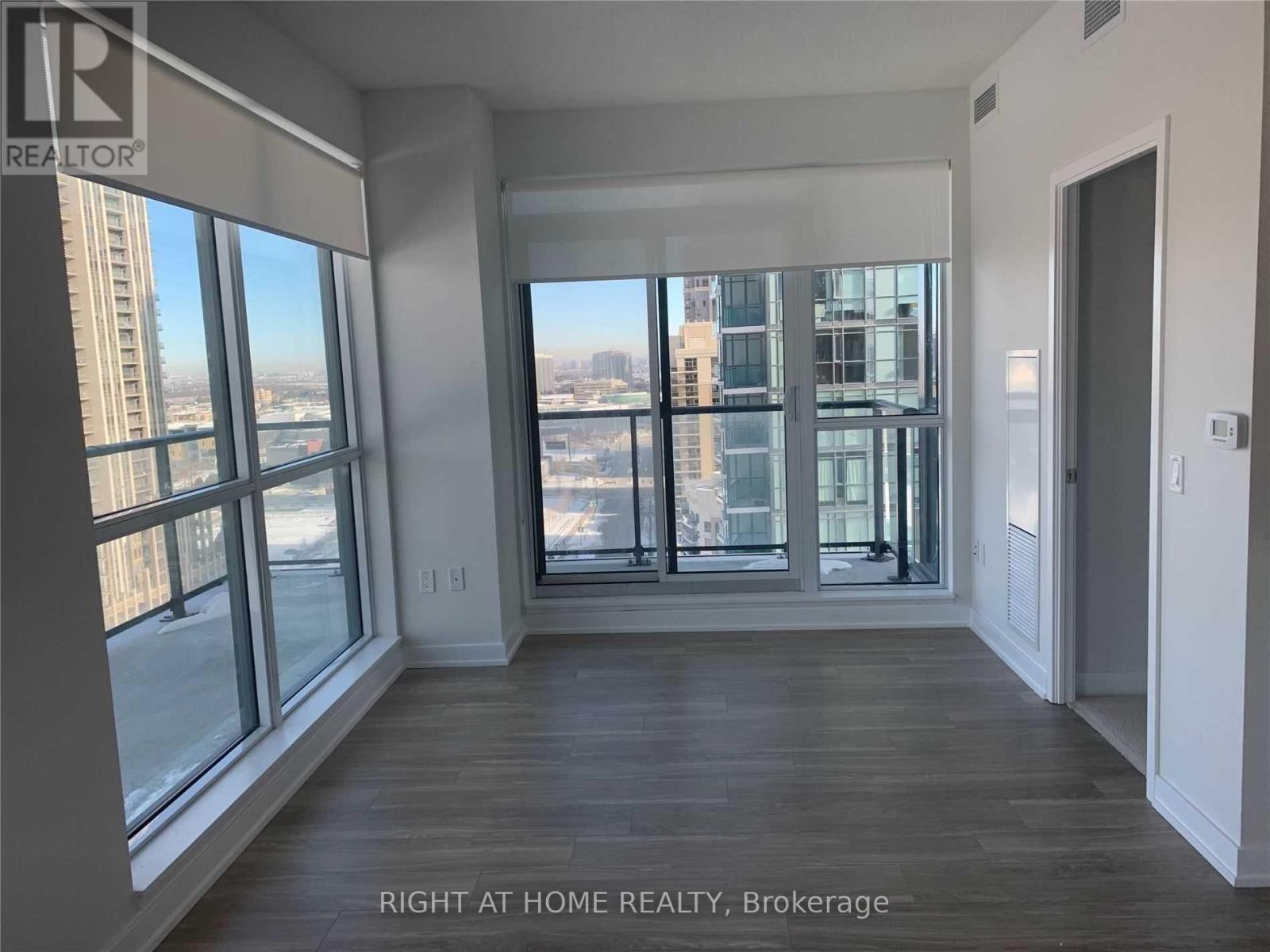 1704 - 4085 Parkside Village Drive, Mississauga, Ontario  L5B 0K8 - Photo 10 - W12431503