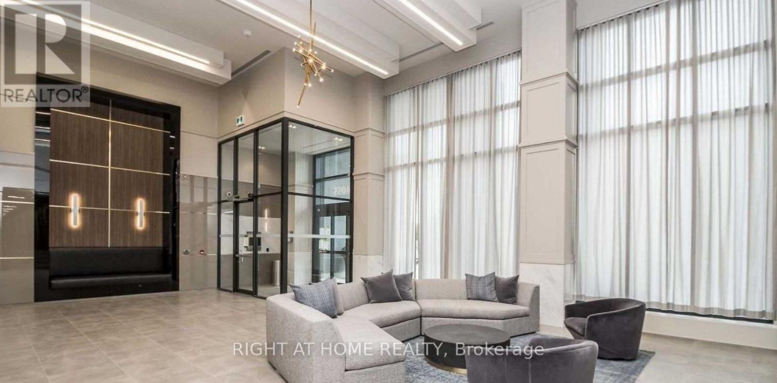 1704 - 4085 Parkside Village Drive, Mississauga, Ontario  L5B 0K8 - Photo 6 - W12431503