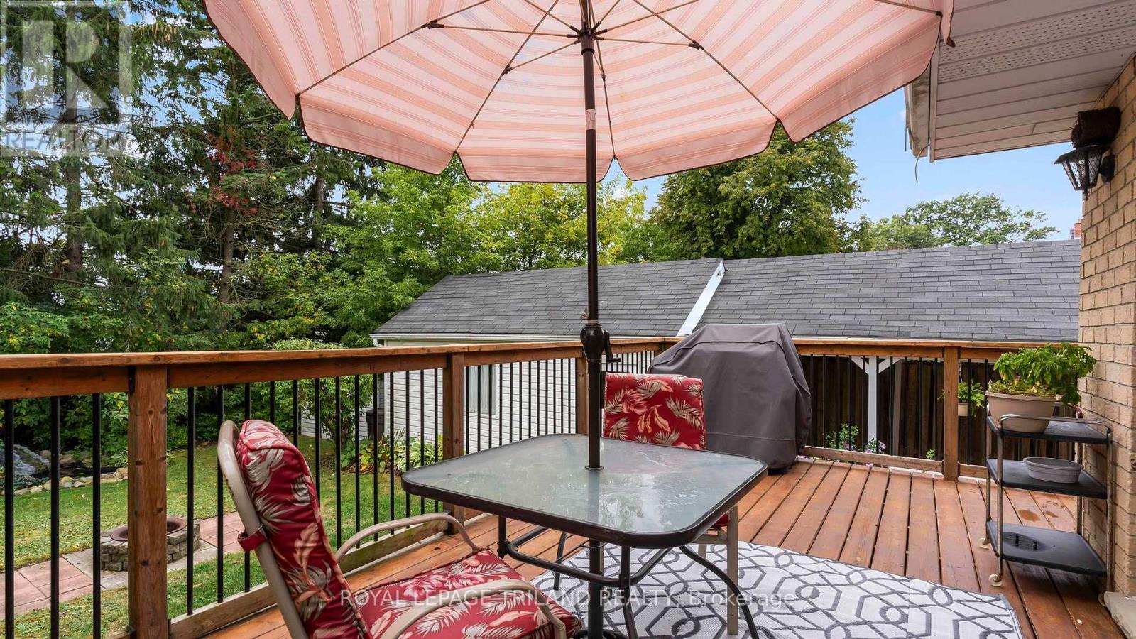 19 Cedar Street, St. Thomas, Ontario  N5R 1M4 - Photo 30 - X12431532