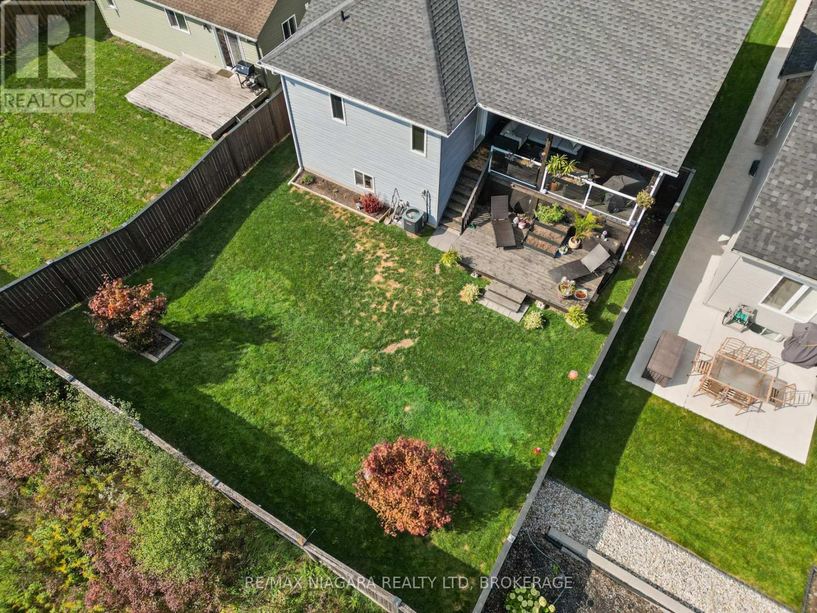 3597 Carver Street, Fort Erie, Ontario  L0S 1S0 - Photo 26 - X12431403