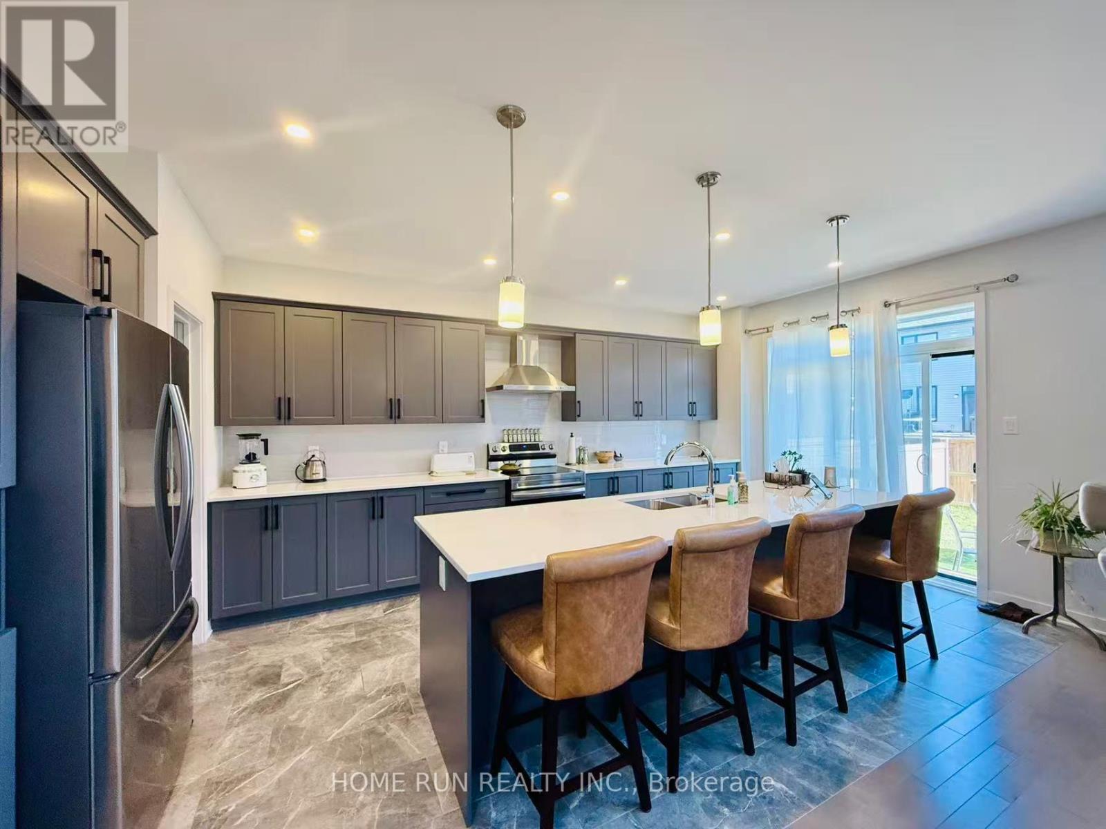 742 Brian Good Avenue, Ottawa, Ontario  K4M 0E3 - Photo 6 - X12431551