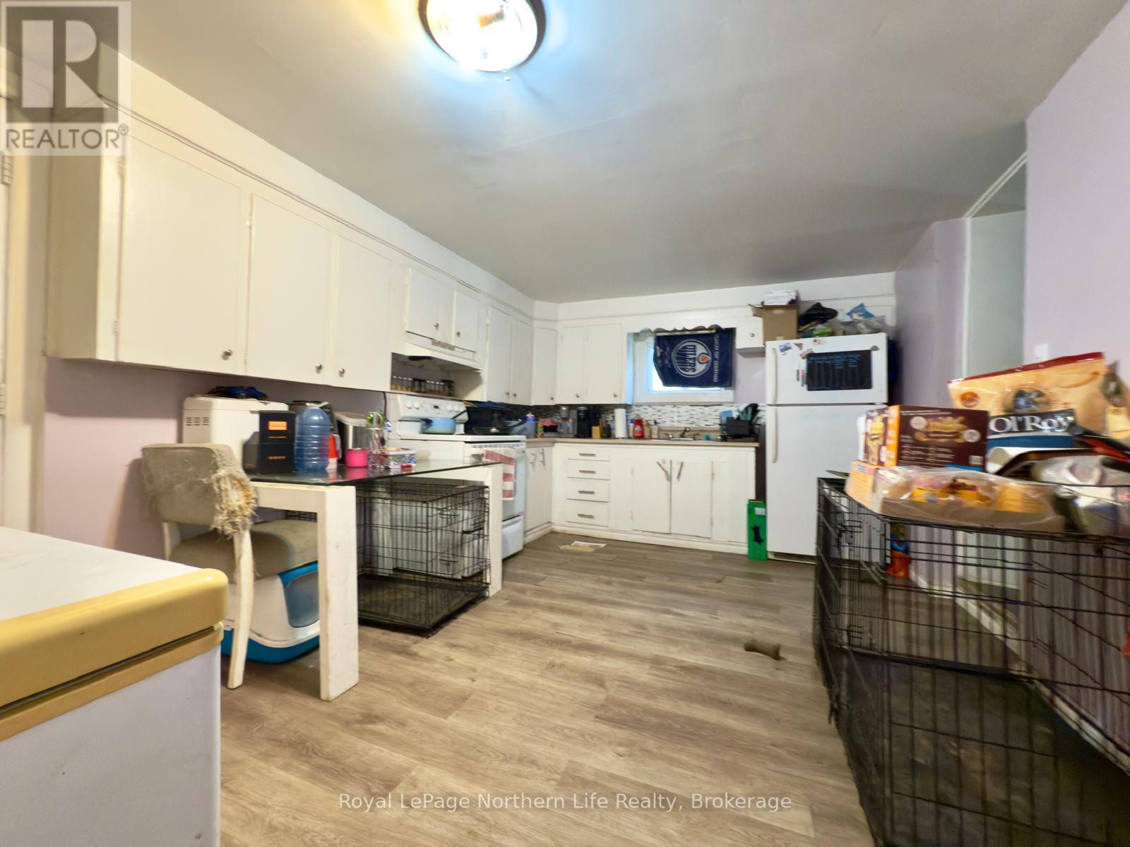 217 Princess Street E, North Bay (Central), Ontario  P1B 1R1 - Photo 9 - X12431566