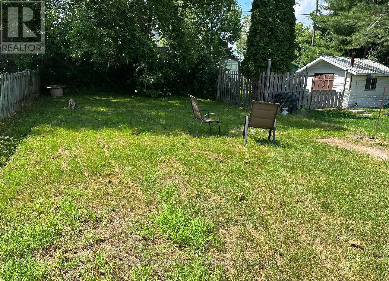 217 Princess Street E, North Bay, Ontario  P1B 1R1 - Photo 19 - X12431570