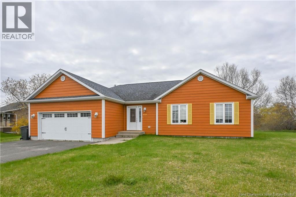 418 Wade Street, Tracadie, New Brunswick  E1X 1E2 - Photo 2 - NB127532