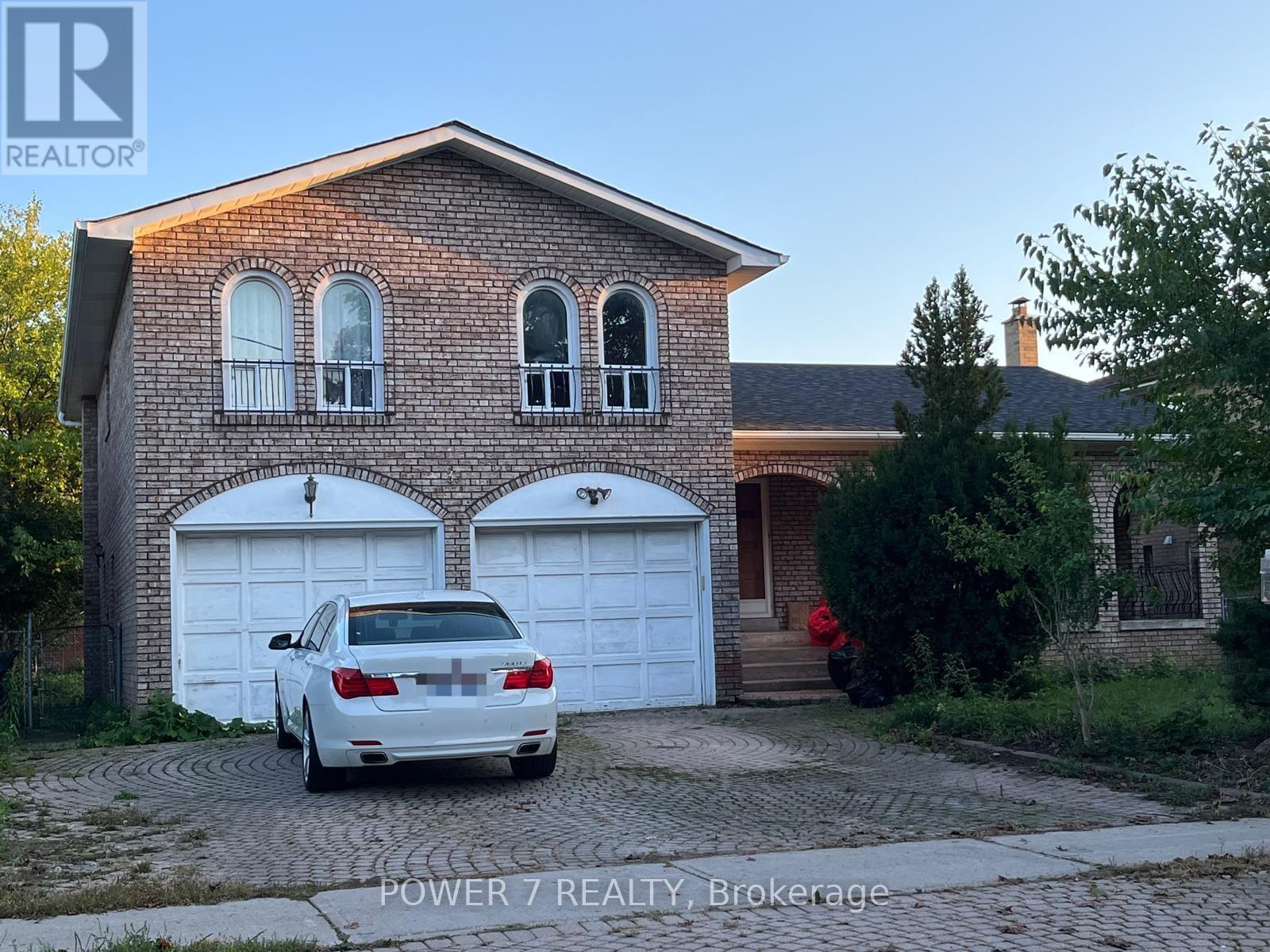 33 ERNEST AVENUE S, Toronto, Ontario
