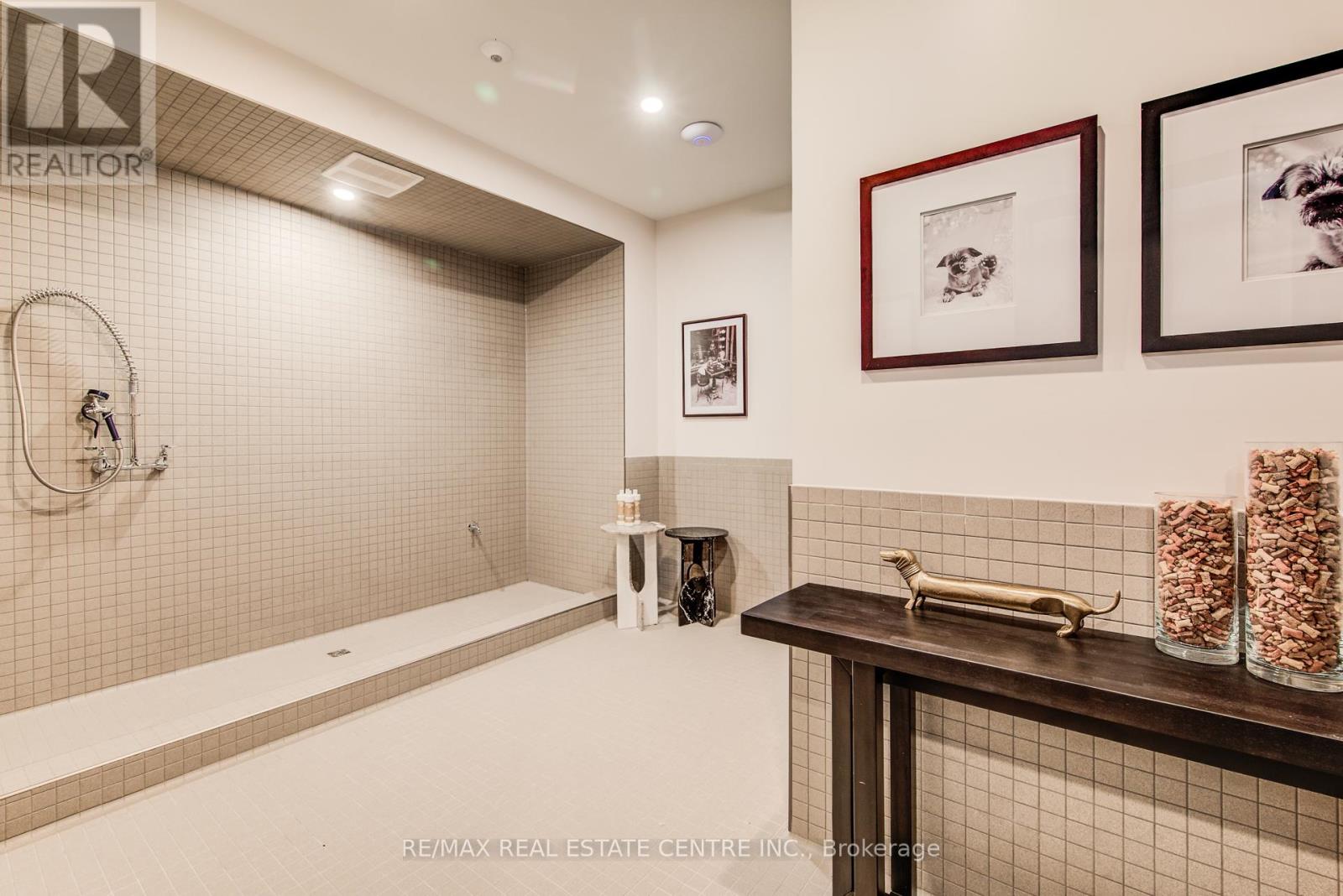 1003 - 93 Arthur Street S, Guelph, Ontario  N1E 0S6 - Photo 26 - X12430564