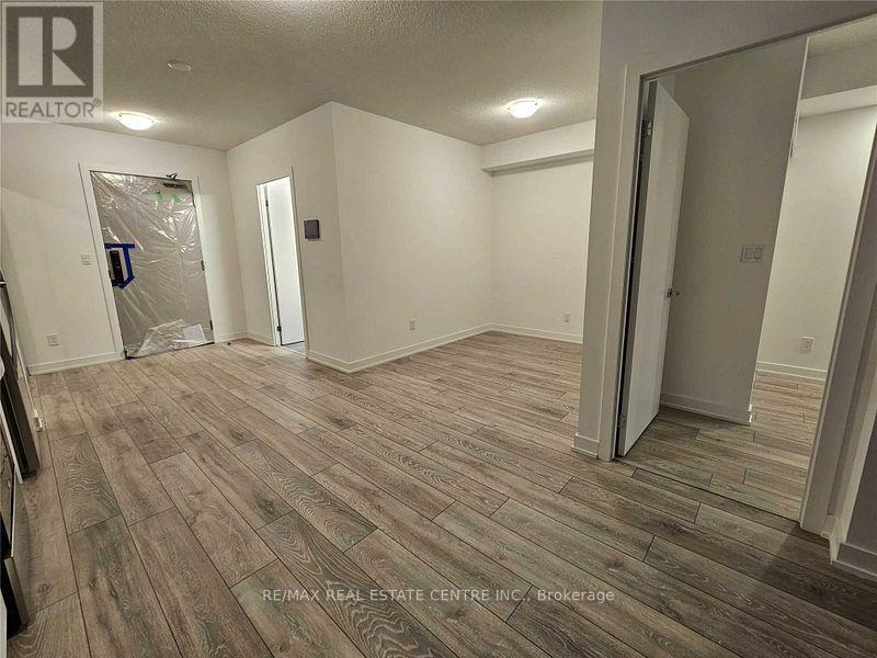 A217 - 3210 Dakota Commons Circle, Burlington, Ontario  L7M 2A8 - Photo 4 - W12299120