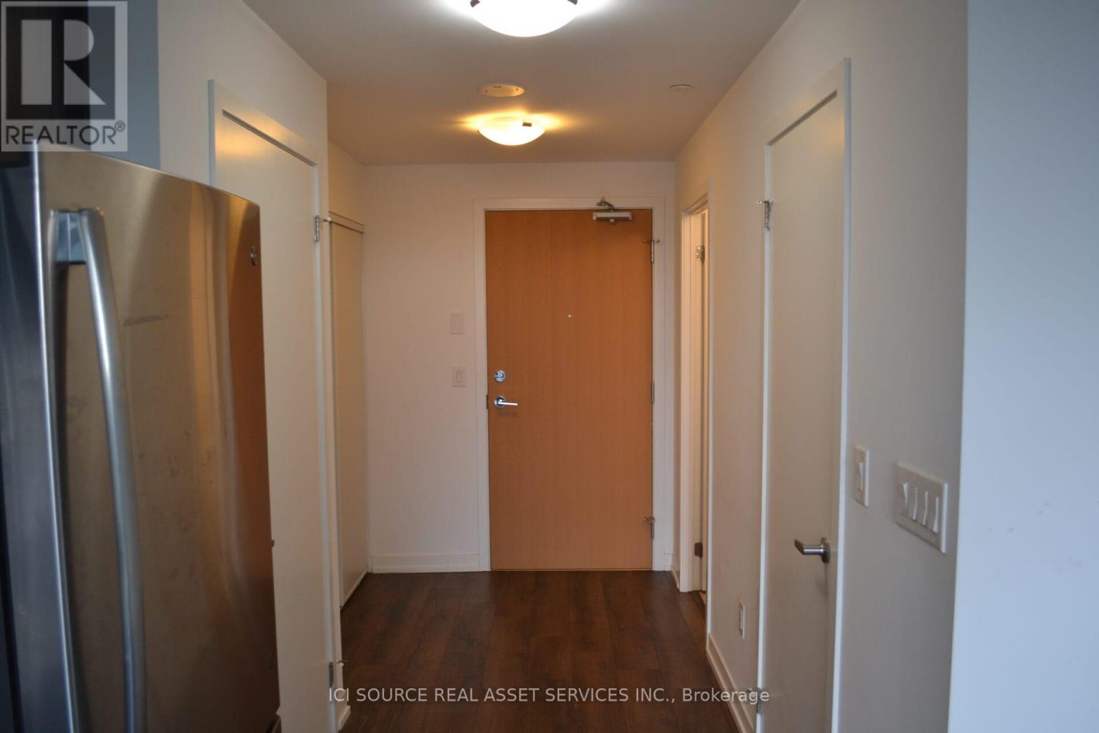 1007 - 2520 Eglinton Avenue W, Mississauga, Ontario  L5M 0Y4 - Photo 11 - W12421835