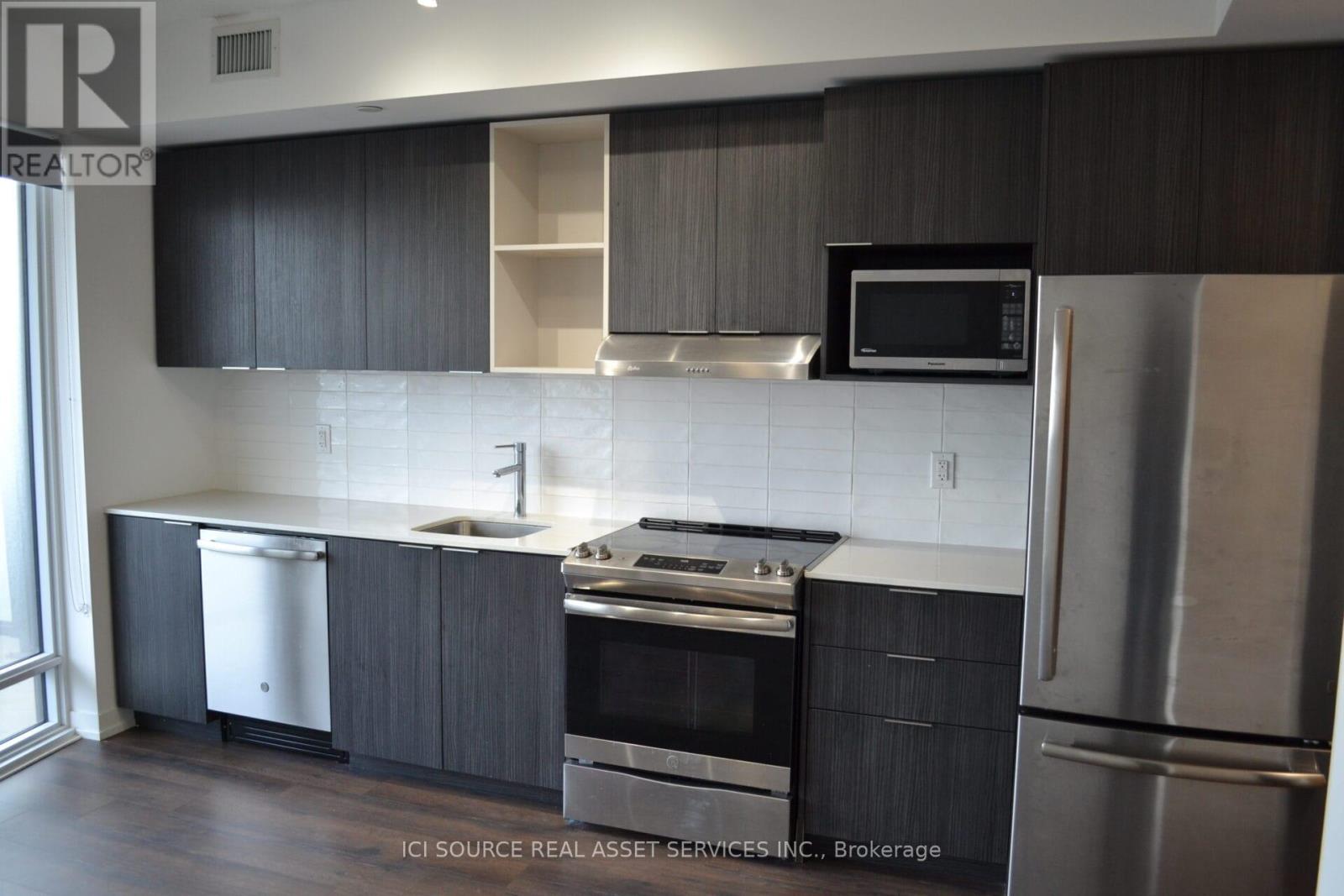 1007 - 2520 Eglinton Avenue W, Mississauga, Ontario  L5M 0Y4 - Photo 12 - W12421896