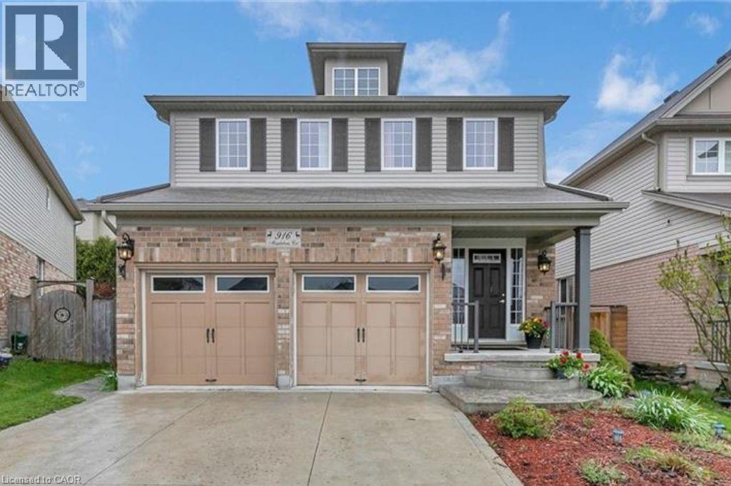 916 Magdalena Court Unit# B, Kitchener, Ontario  N2E 0B3 - Photo 1 - 40771022