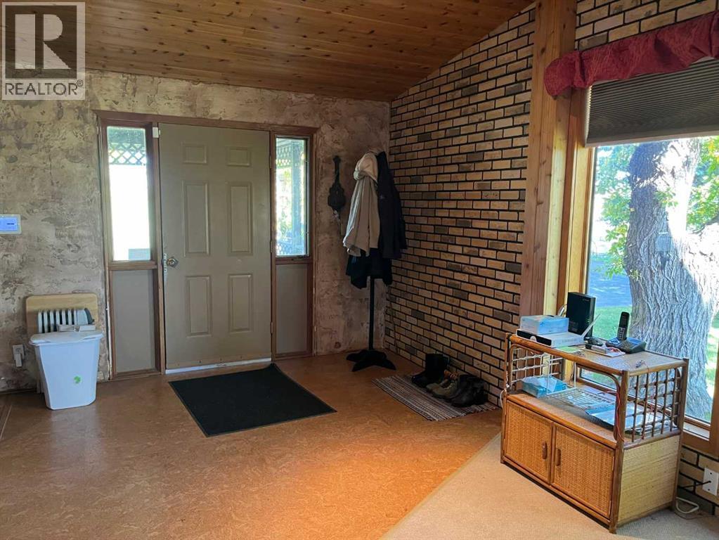 75 Center Street, Glenwood, Alberta  T0K 2R0 - Photo 2 - A2259007
