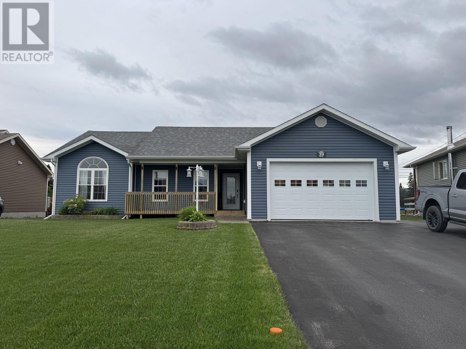 39 Payette Street, Gander, Newfoundland & Labrador  A1V 0B6 - Photo 1 - 1290993