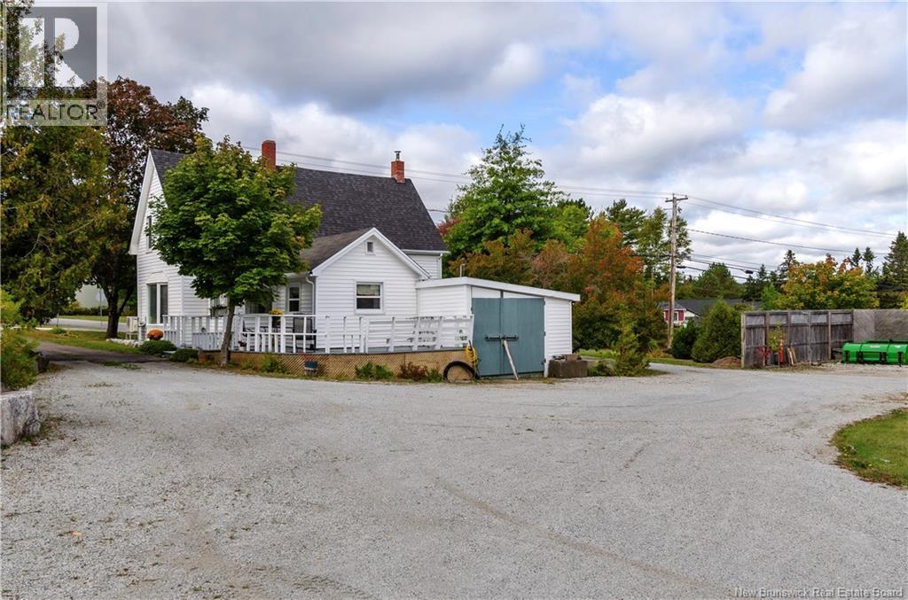 416 Hampton Road, Quispamsis, New Brunswick  E2E 4V5 - Photo 7 - NB127526