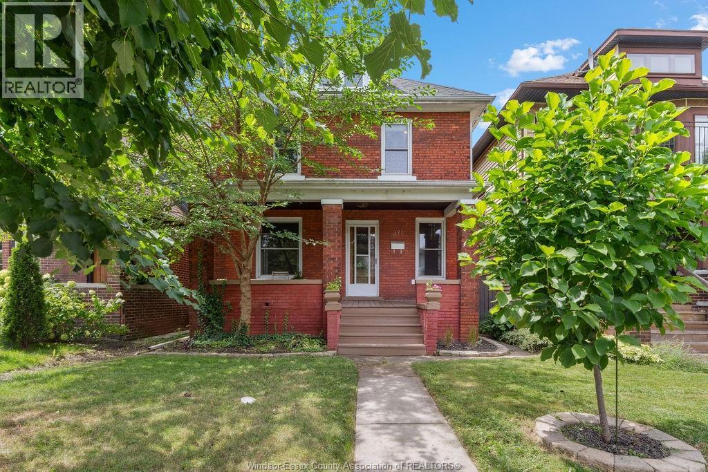 MLS# 25024686: 371 MOY, Windsor, Canada