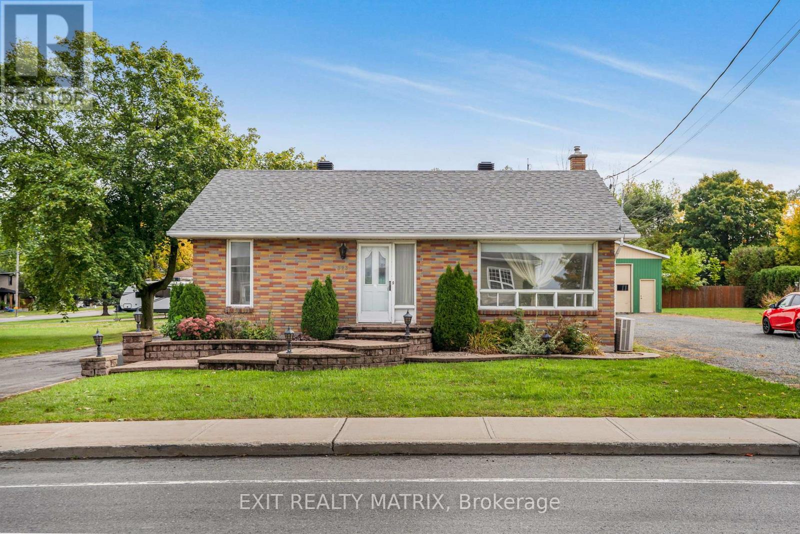 323 Longueuil Street, Champlain, Ontario  K0B 1K0 - Photo 2 - X12431605
