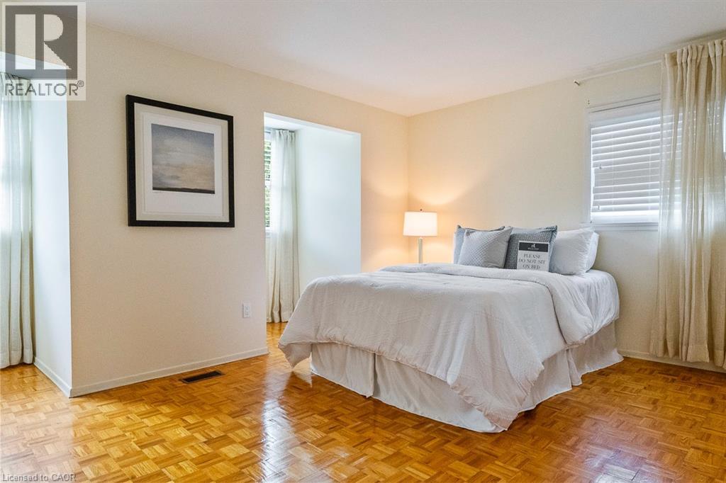 2369 Baccaro Road, Oakville, Ontario  L6J 5V9 - Photo 16 - 40774218