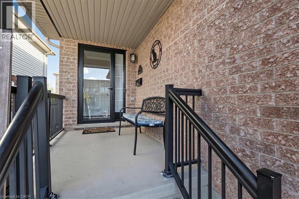 57 Tweedsdale Street, Kitchener, Ontario  N2R 1W2 - Photo 3 - 40773895