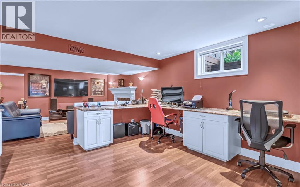 34 Penfold Court, Mount Hope, Ontario  L0R 1W0 - Photo 30 - 40773361