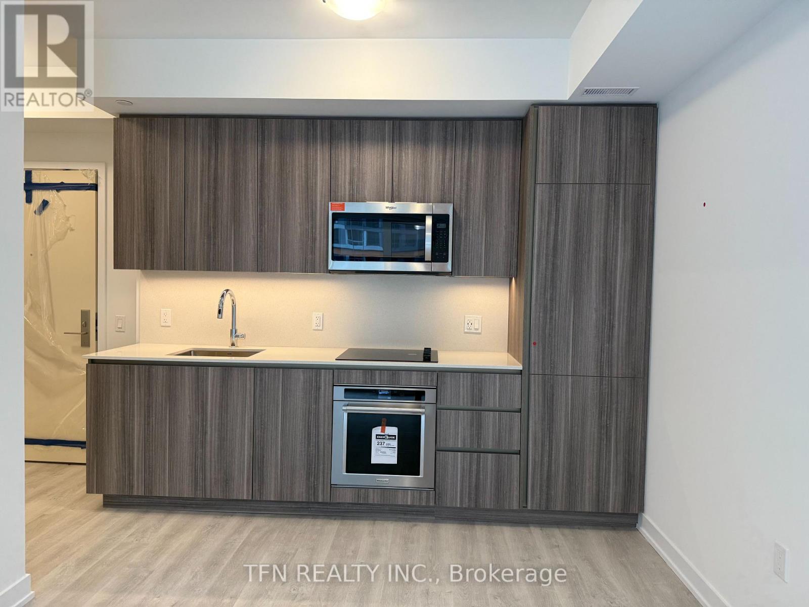618 - 15 Richardson Street S, Toronto, Ontario  M5A 0Y5 - Photo 2 - C12431516