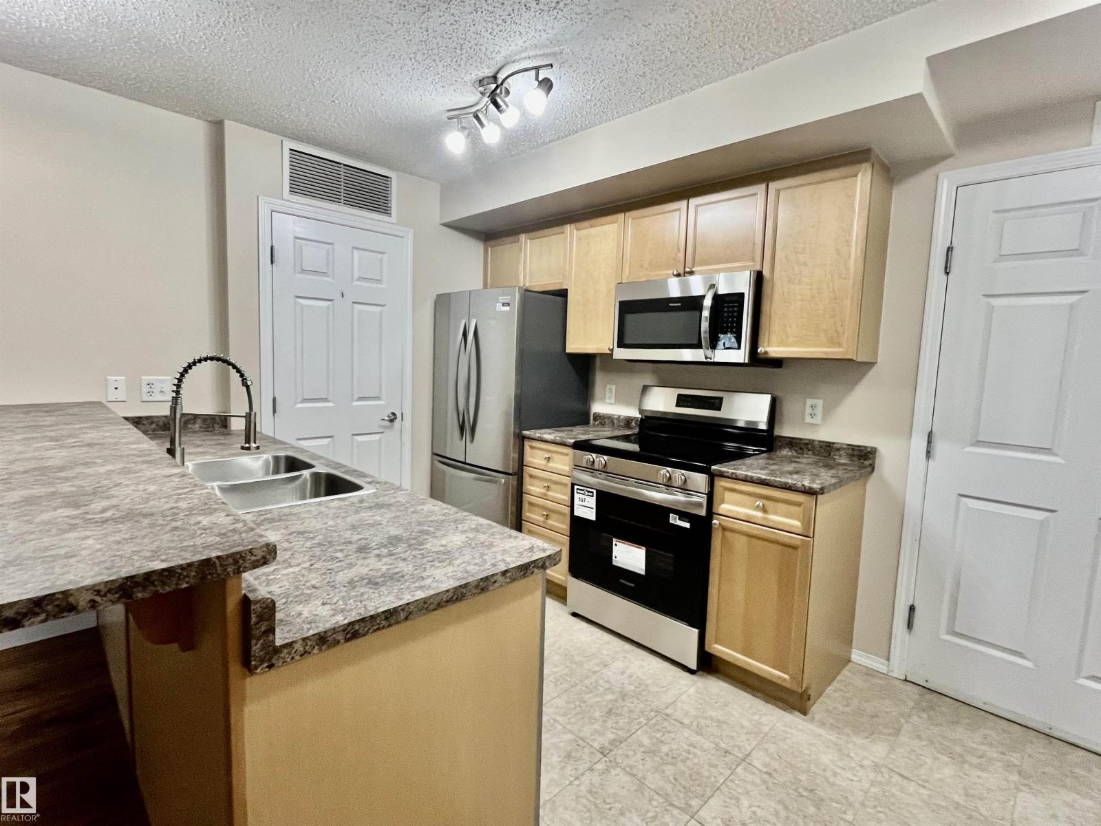 #202 6921 199 St Nw, Edmonton, Alberta  T5T 3X7 - Photo 5 - E4459085