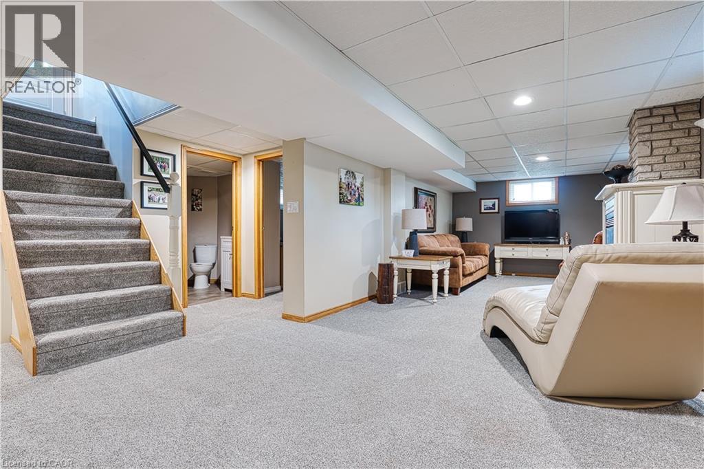 5 Tatham Place, Listowel, Ontario  N4W 3C2 - Photo 32 - 40773384