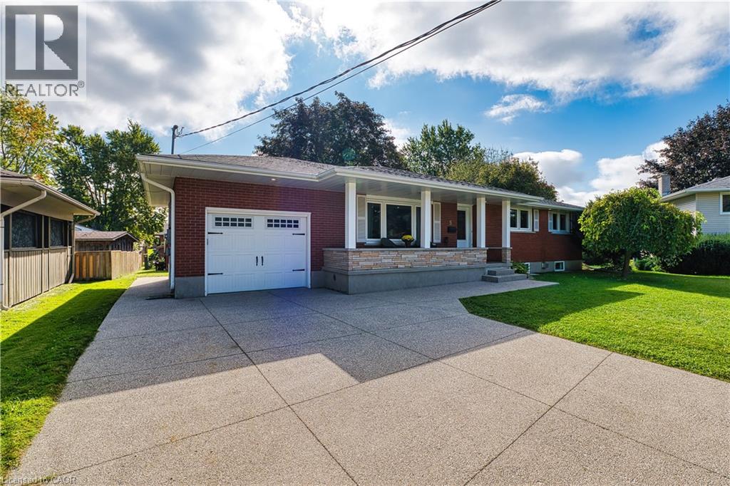 5 Tatham Place, Listowel, Ontario  N4W 3C2 - Photo 7 - 40773384