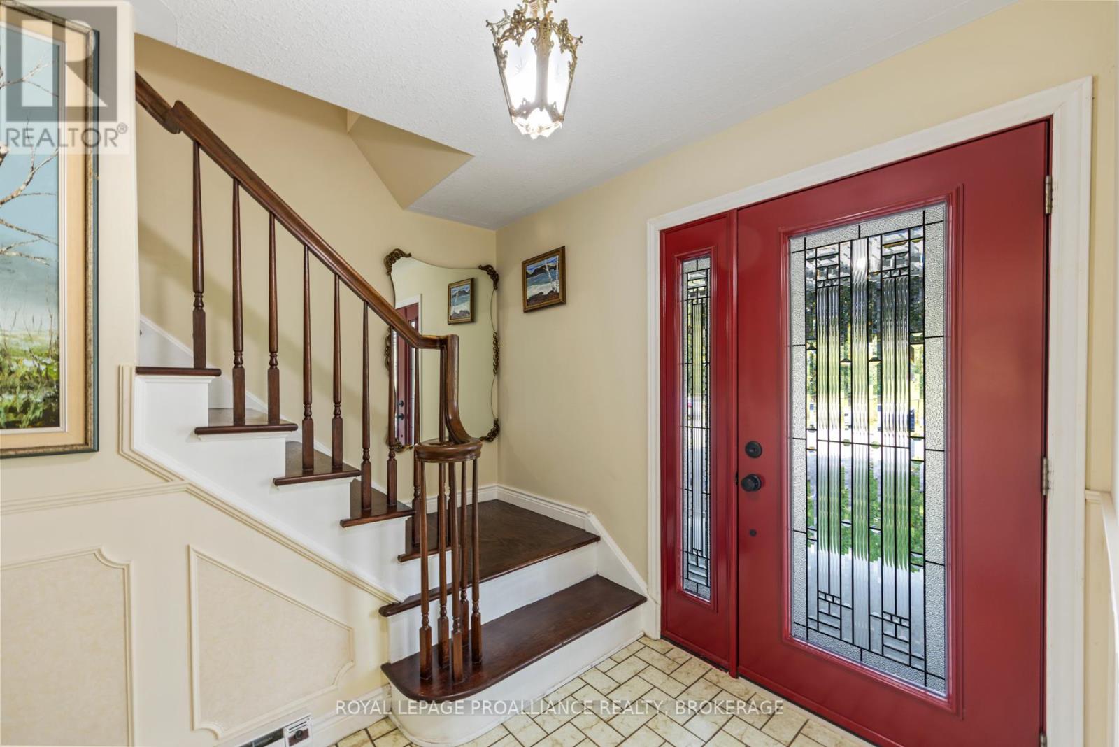 117 Seaforth Road, Kingston, Ontario  K7M 1E1 - Photo 10 - X12431635