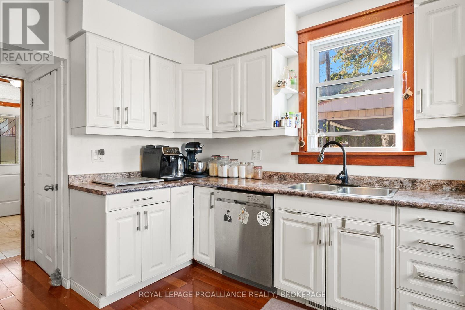 57 S Bartlett Street, Kingston, Ontario  K7K 1X3 - Photo 18 - X12431664