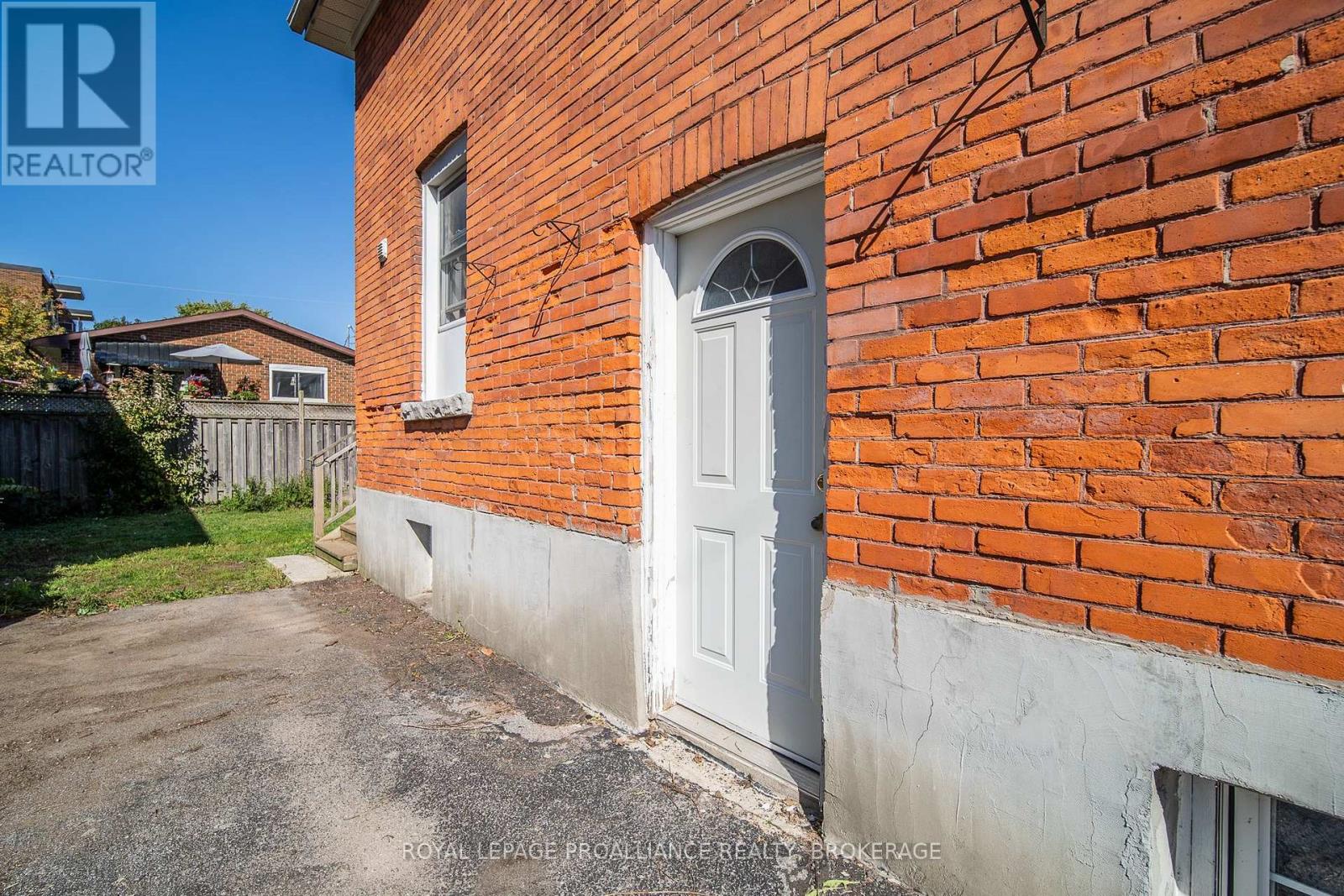 57 S Bartlett Street, Kingston, Ontario  K7K 1X3 - Photo 39 - X12431664
