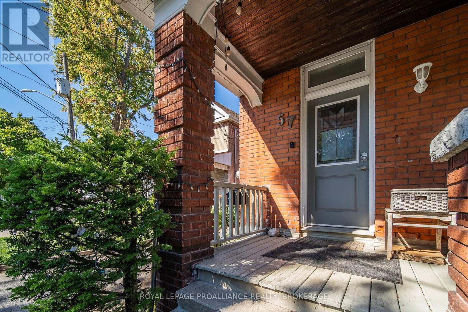 57 S Bartlett Street, Kingston, Ontario  K7K 1X3 - Photo 6 - X12431664