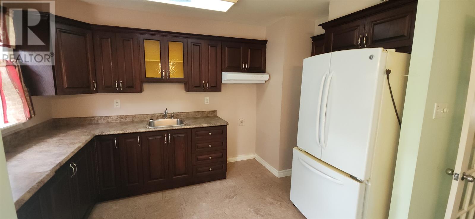 10 Woodford Drive, Mount Pearl, Newfoundland & Labrador  A1N 2R5 - Photo 4 - 1290964