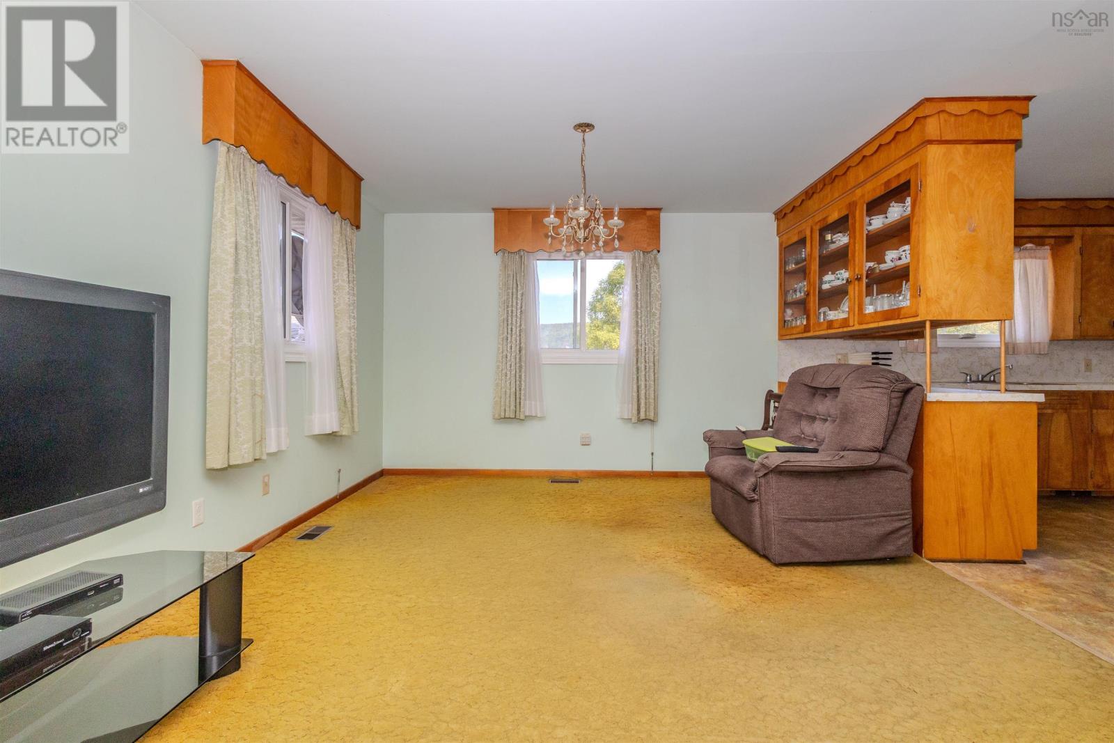 2450 Kings Road, Sydney Forks, Nova Scotia  B1L 1A1 - Photo 21 - 202524550
