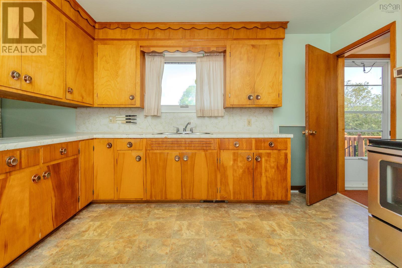 2450 Kings Road, Sydney Forks, Nova Scotia  B1L 1A1 - Photo 24 - 202524550
