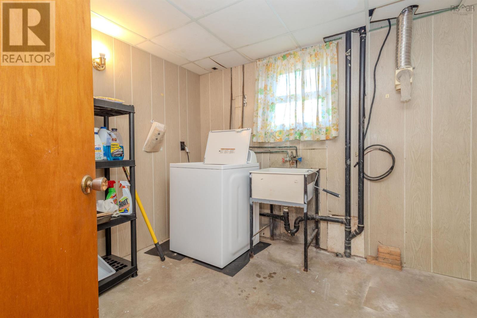 2450 Kings Road, Sydney Forks, Nova Scotia  B1L 1A1 - Photo 37 - 202524550