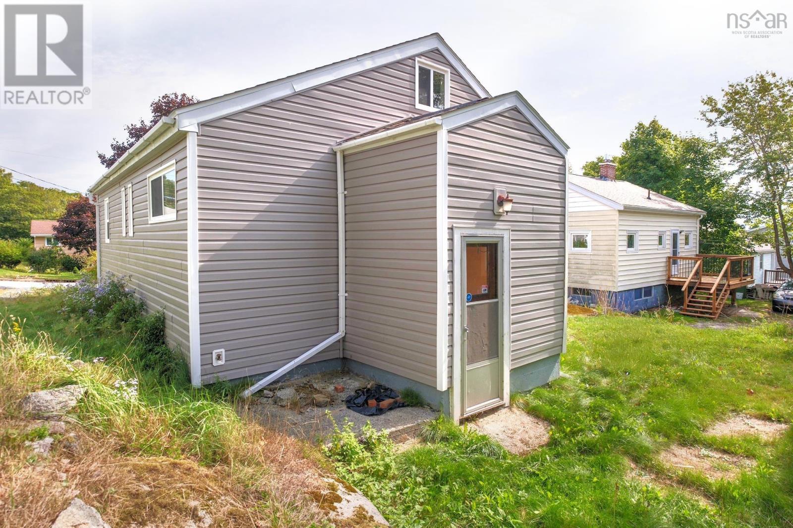 9 Aurora Avenue, Spryfield, Nova Scotia  B3P 1H3 - Photo 4 - 202524557