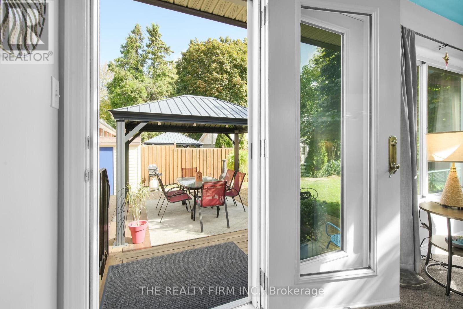 70 Mark Street, London East, Ontario  N5V 2G5 - Photo 17 - X12431585