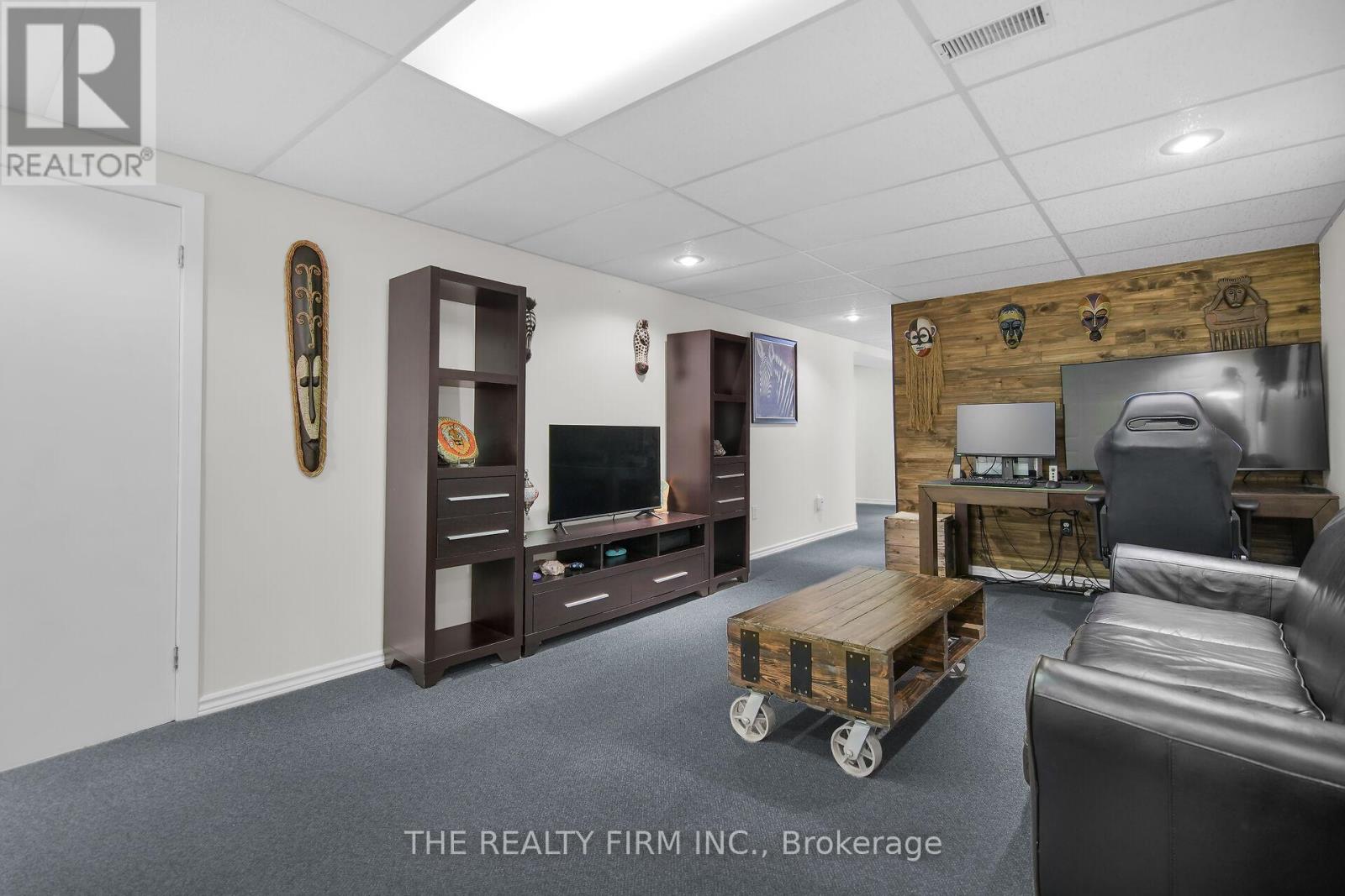 70 Mark Street, London East, Ontario  N5V 2G5 - Photo 19 - X12431585