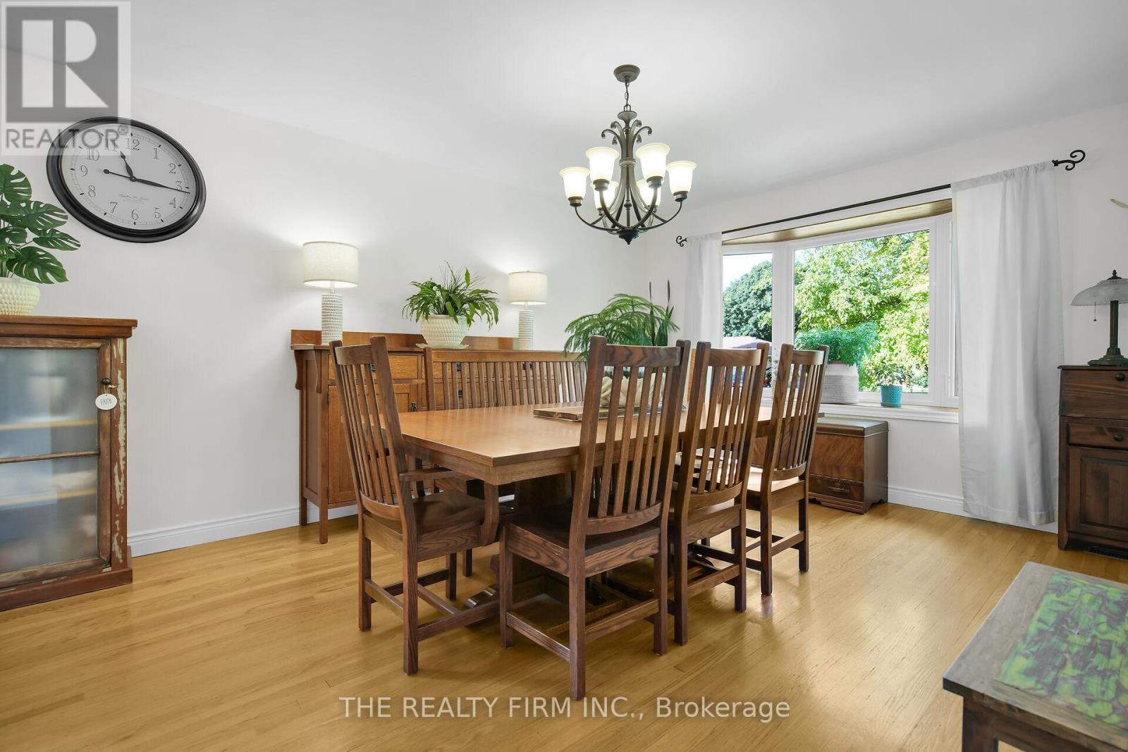 70 Mark Street, London East, Ontario  N5V 2G5 - Photo 5 - X12431585