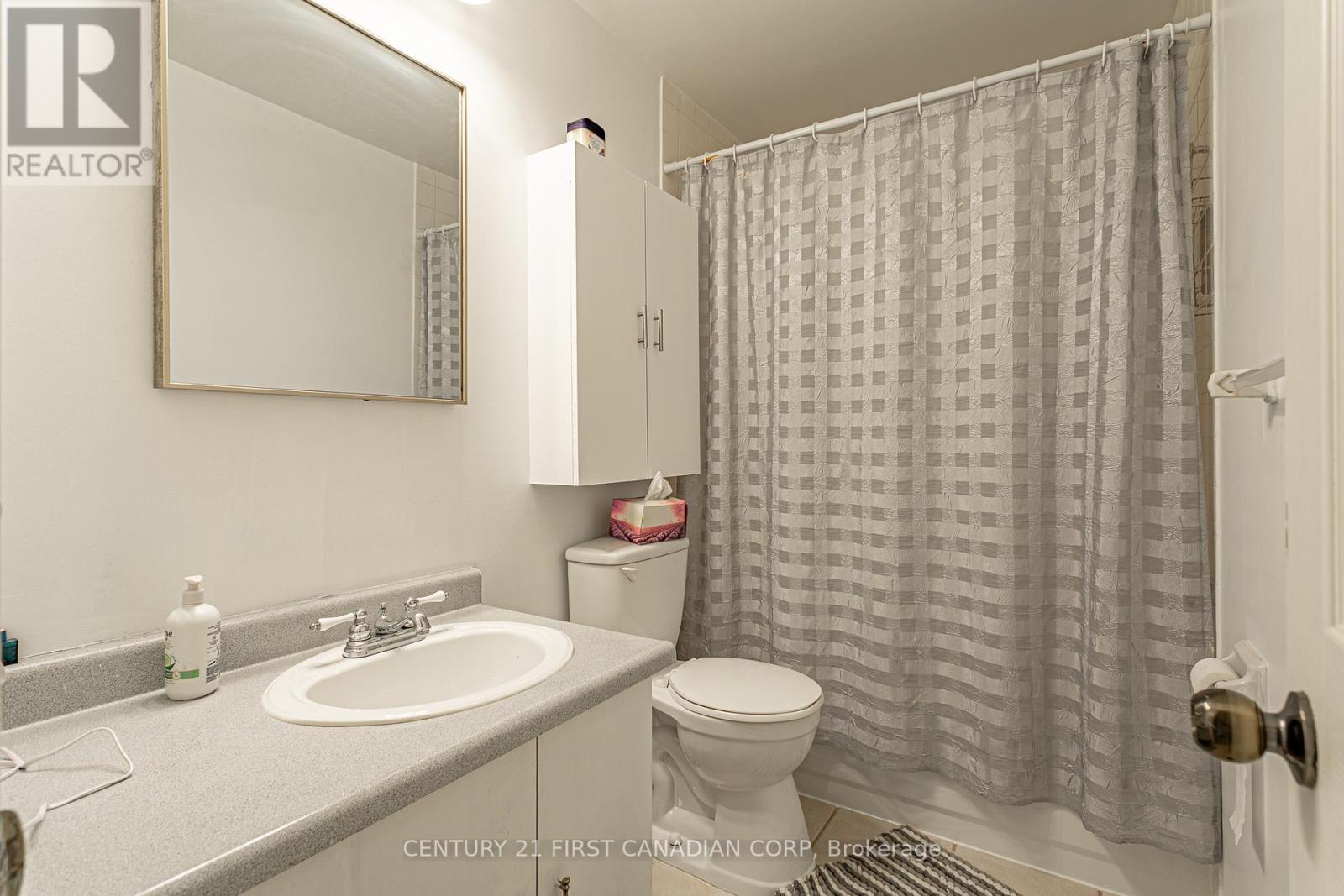 140 River Run Terrace, London East, Ontario  N5W 5Z1 - Photo 10 - X12431700