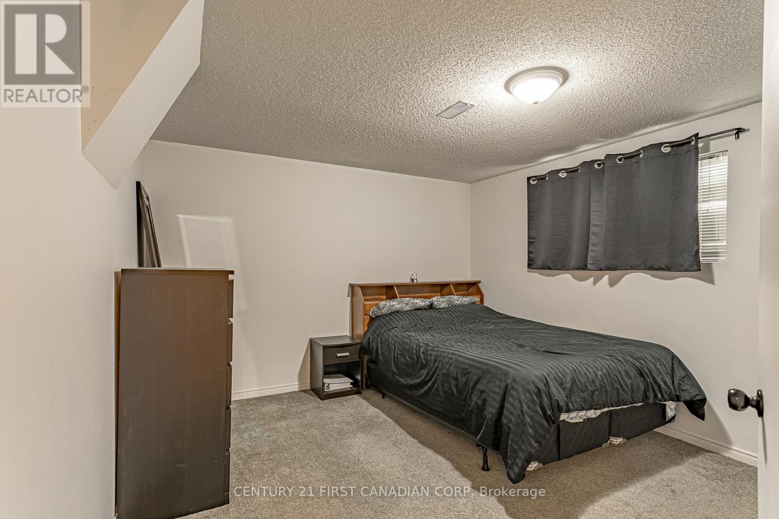 140 River Run Terrace, London East, Ontario  N5W 5Z1 - Photo 14 - X12431700