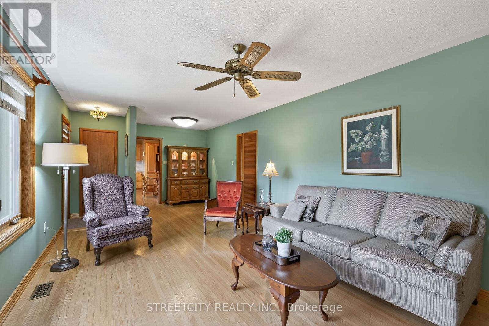 1892 Wavell Street, London East, Ontario  N5W 2E5 - Photo 10 - X12431702