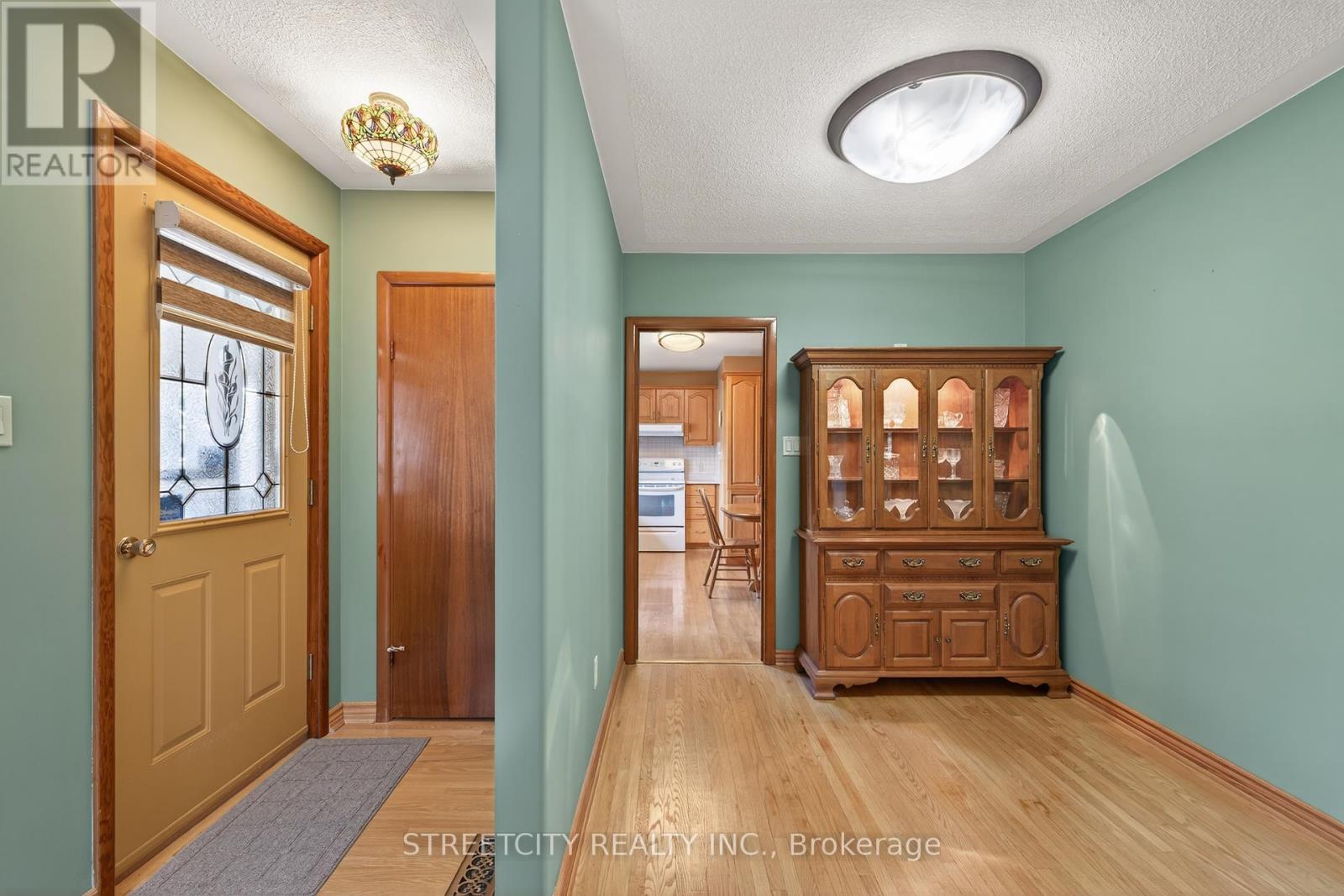 1892 Wavell Street, London East, Ontario  N5W 2E5 - Photo 8 - X12431702