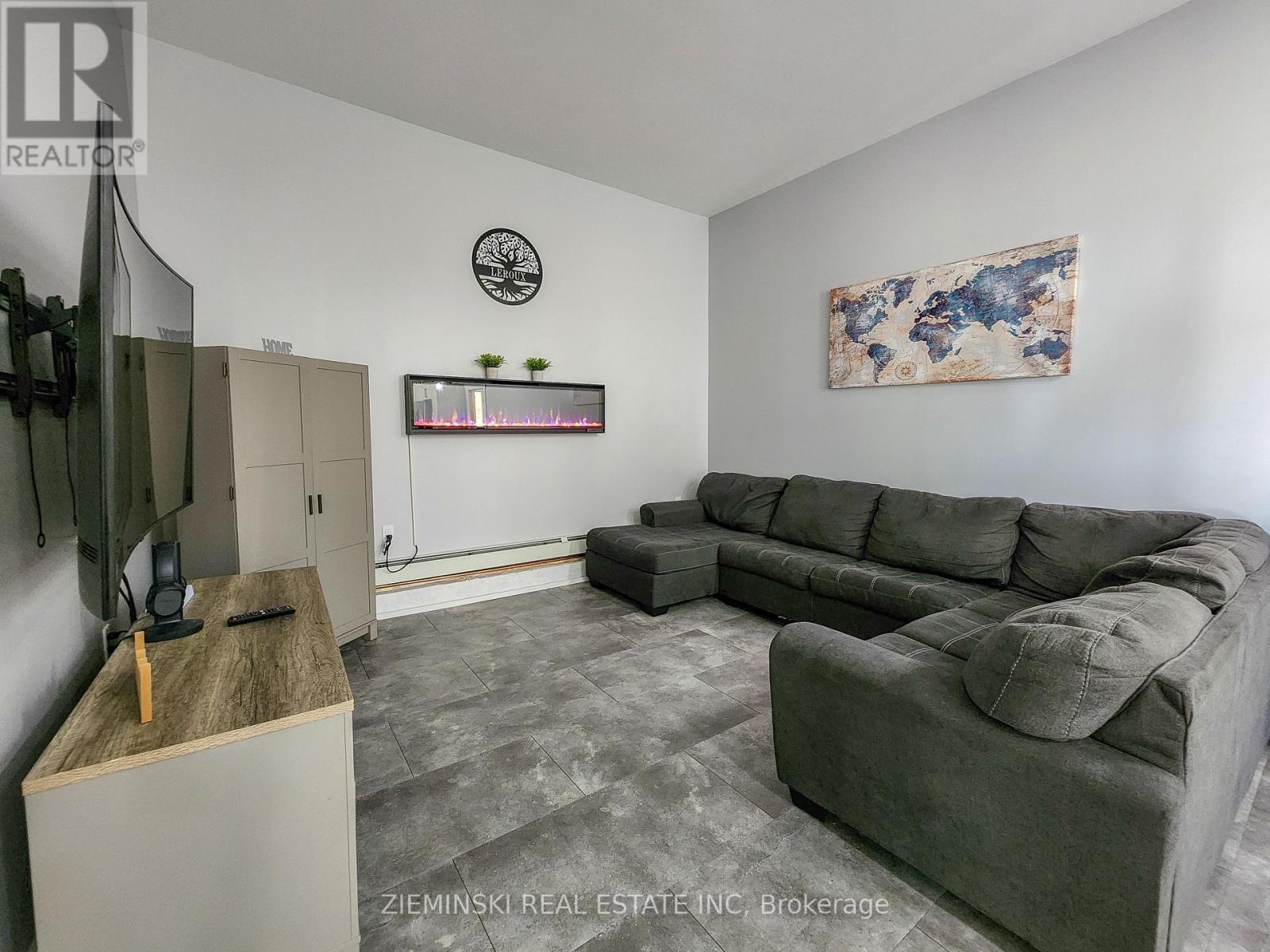 1016 Highway Beach Road, Iroquois Falls, Ontario  P0K 1G0 - Photo 10 - T12431699