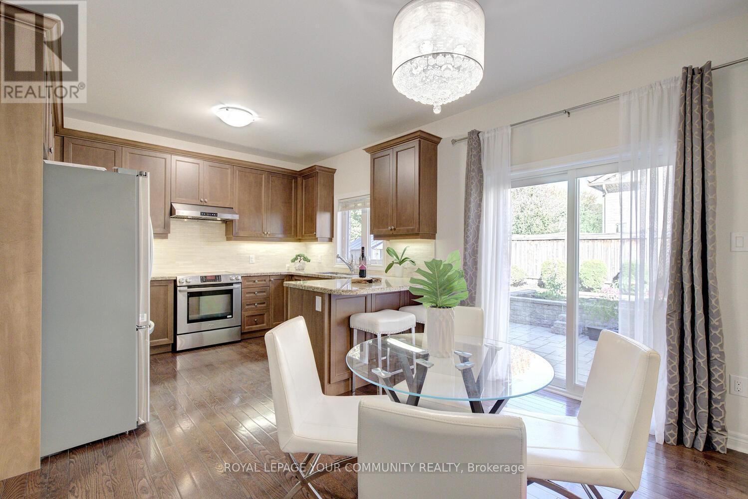 6 Halo Court, Vaughan, Ontario  L6A 4L3 - Photo 20 - N12431525