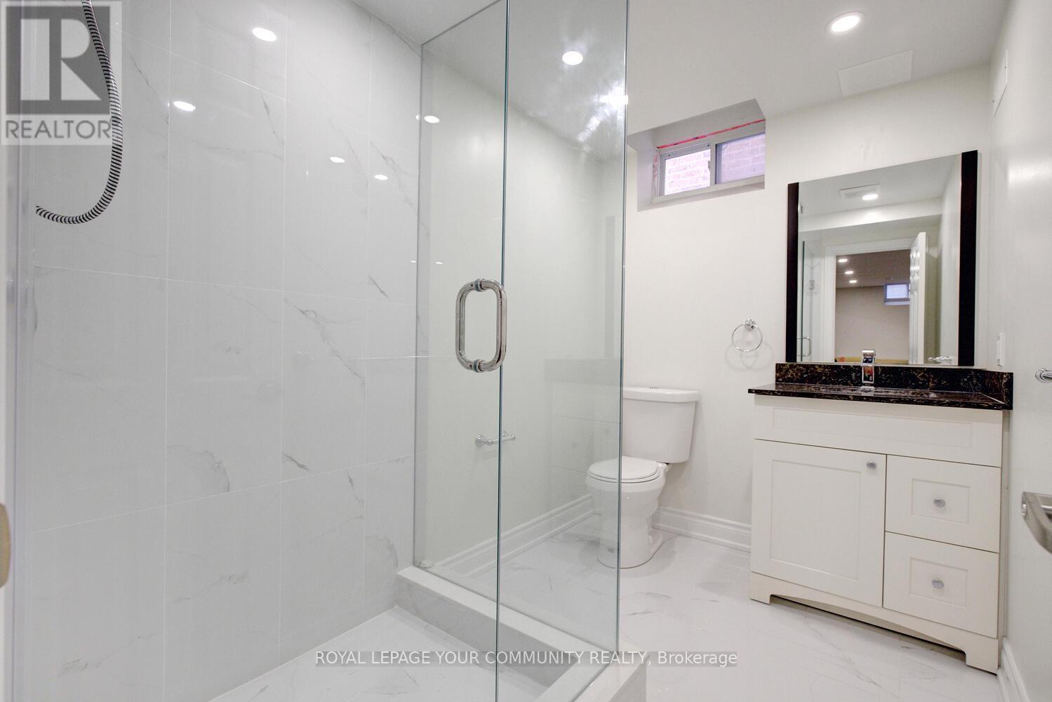 6 Halo Court, Vaughan, Ontario  L6A 4L3 - Photo 45 - N12431525