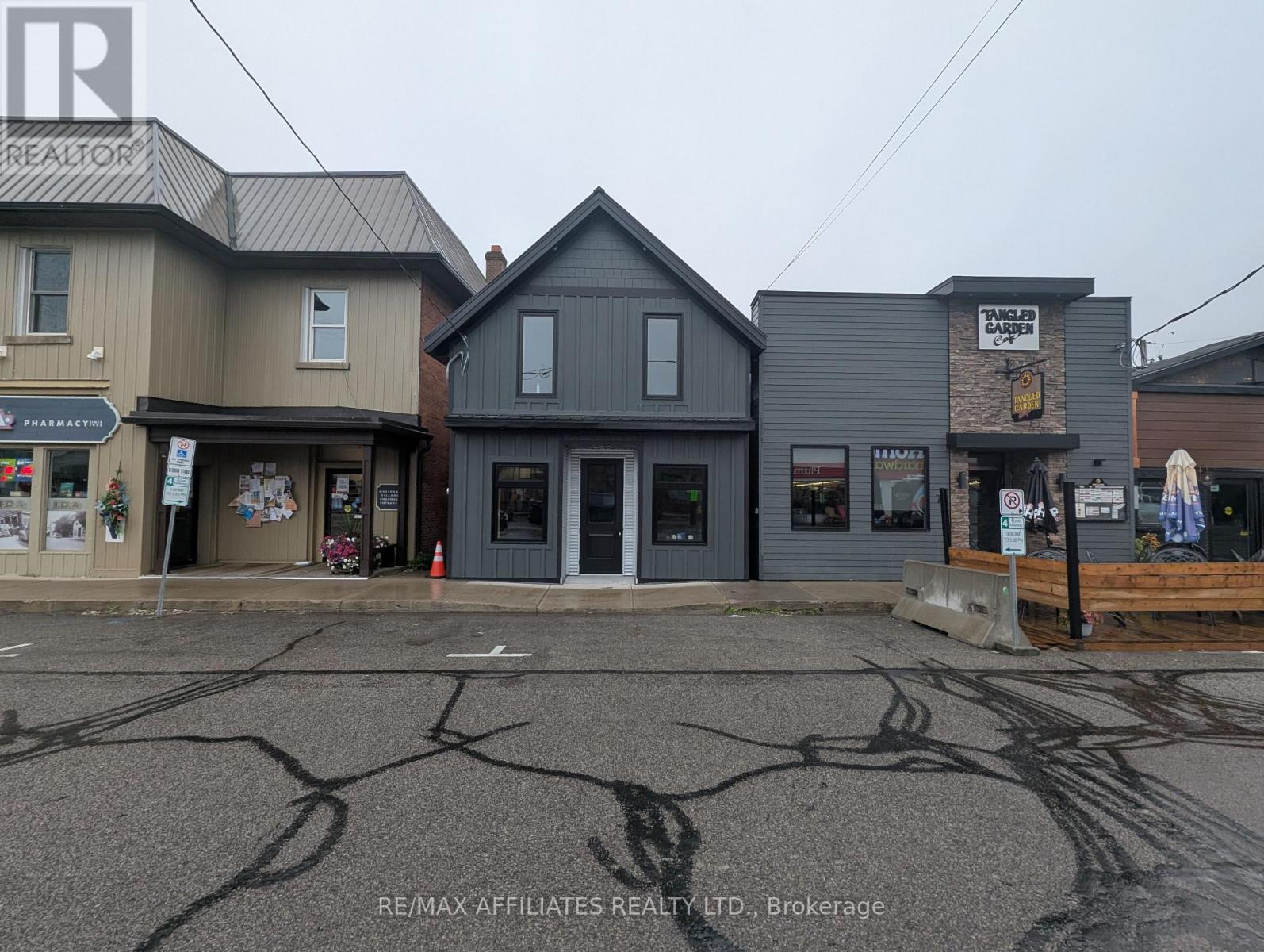5 Church Street E, Westport, Ontario  K0G 1X0 - Photo 3 - X12431597
